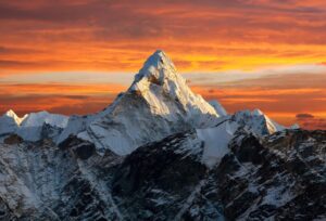 mount everest trek