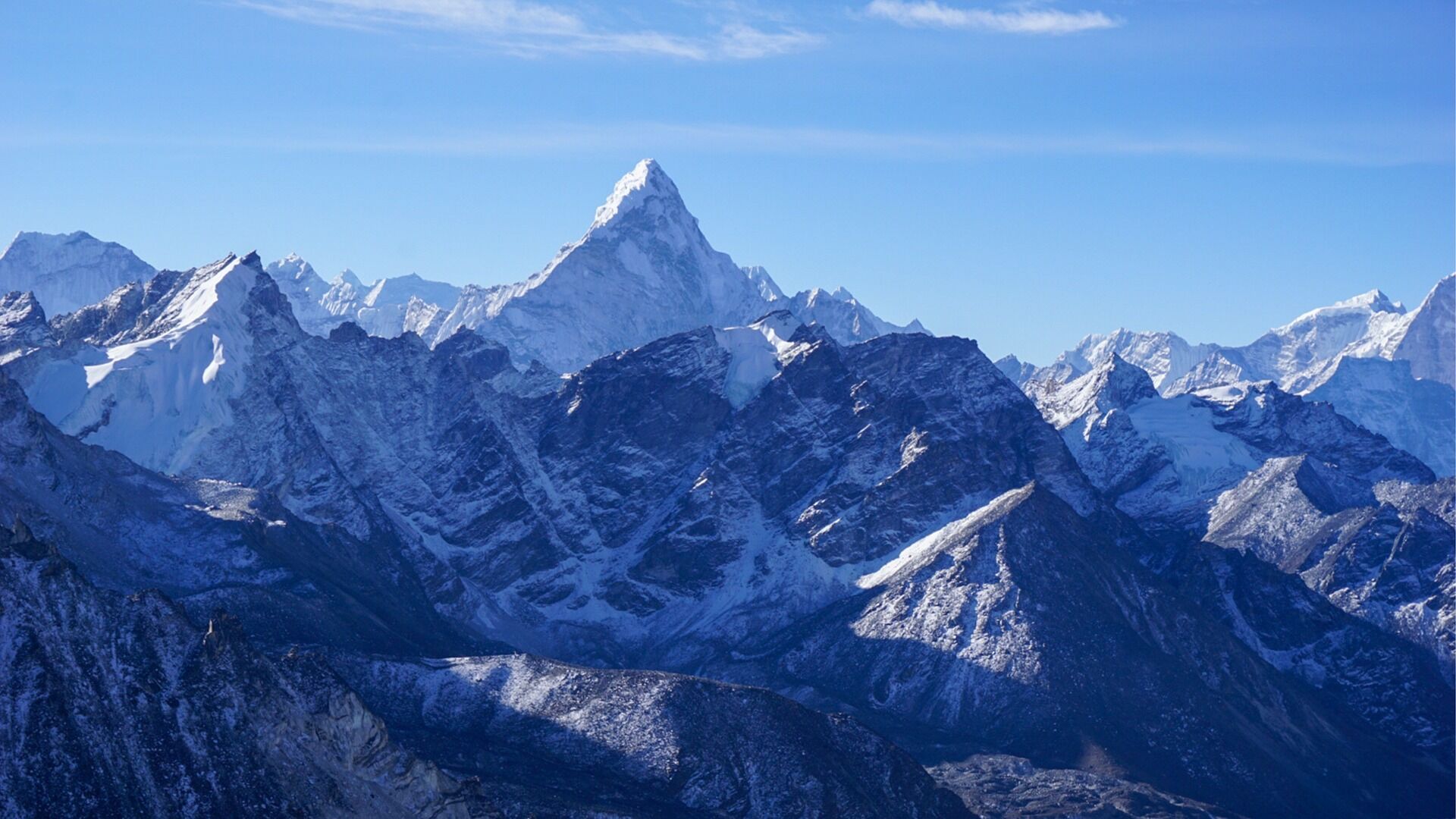 Ama Dablam Base Camp Trekking